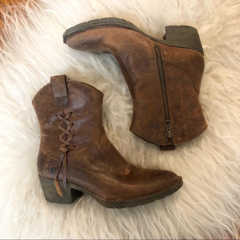 Born Brown Leather Western Ankle Boots Size 6
